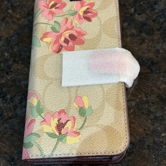 Coach Coral IPhone X/XS case - Picture 1 of 7
